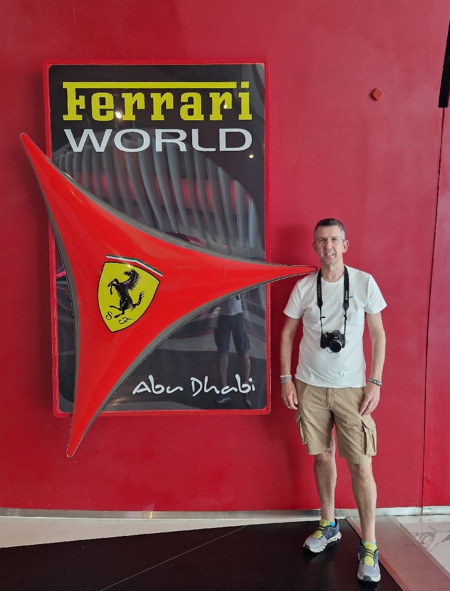 60 ABU DHABI Ferrari World